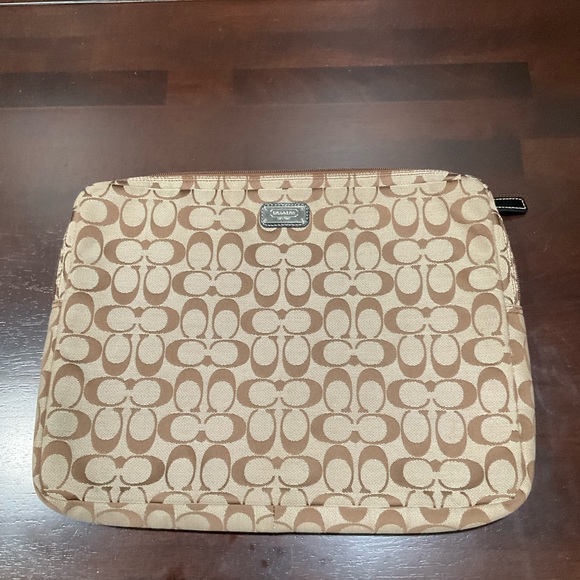 COACH LAPTOP SLEEVE OR COVER CASE - Picture 8 of 8